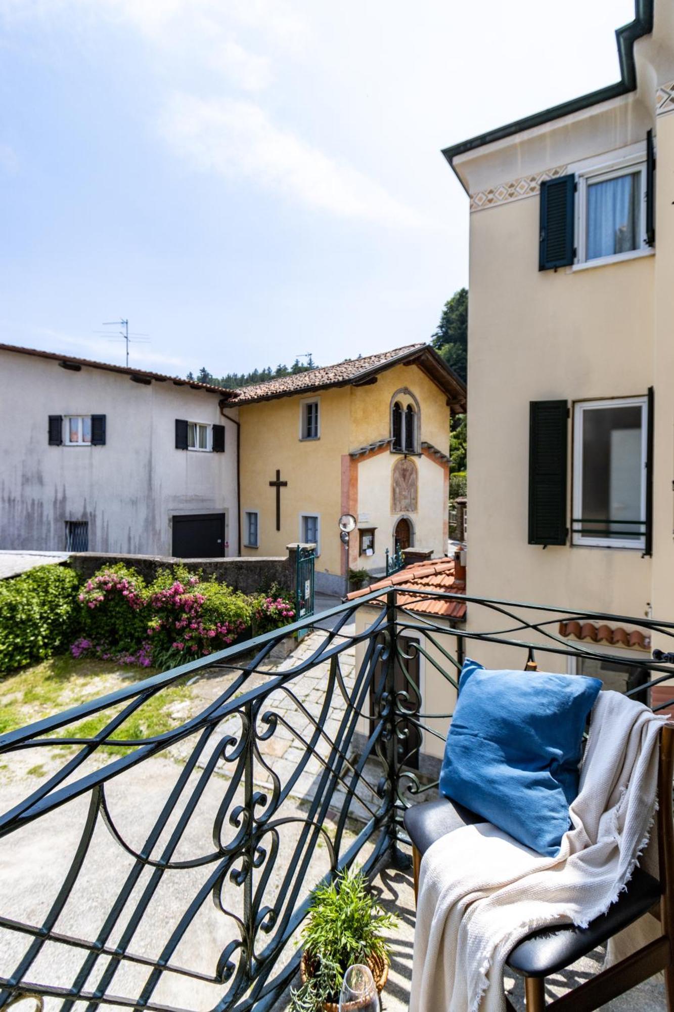 Le Dalie - Appartamento Stresa - Magognino Brisino Экстерьер фото